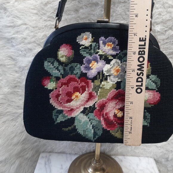 Vintage 1950's Black Tapestry Needlepoint Floral Roses Handbag - Picture 5 of 9